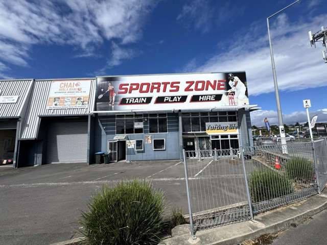 Prime Location with Seamless Motorway Access