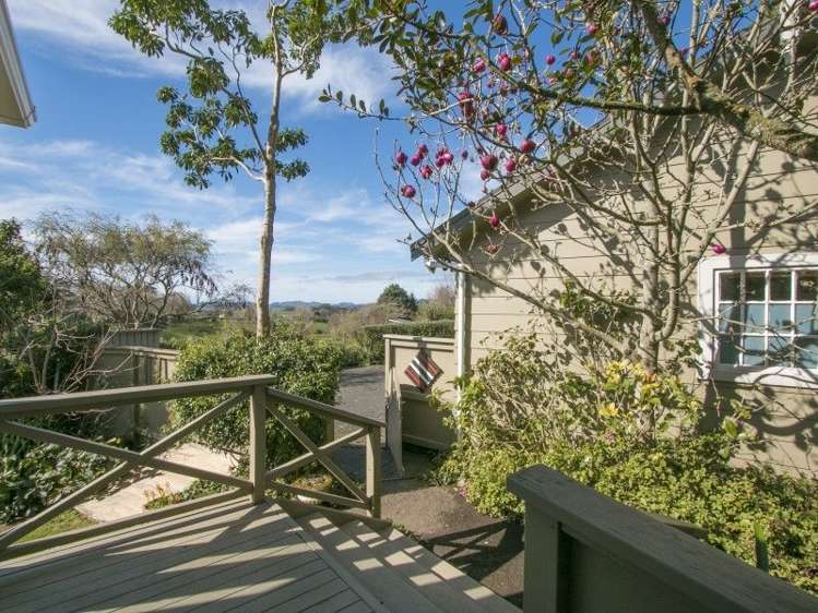 56 Poland Street Waikino_12