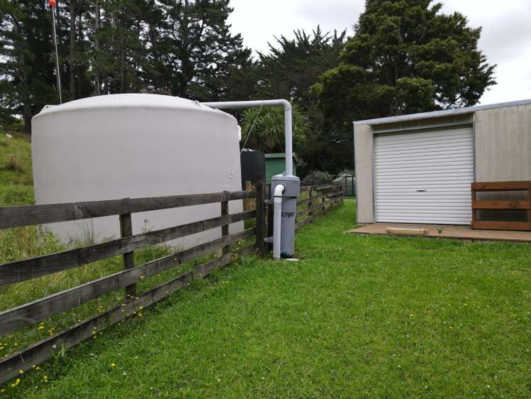 106 River Road Pongoroa_15