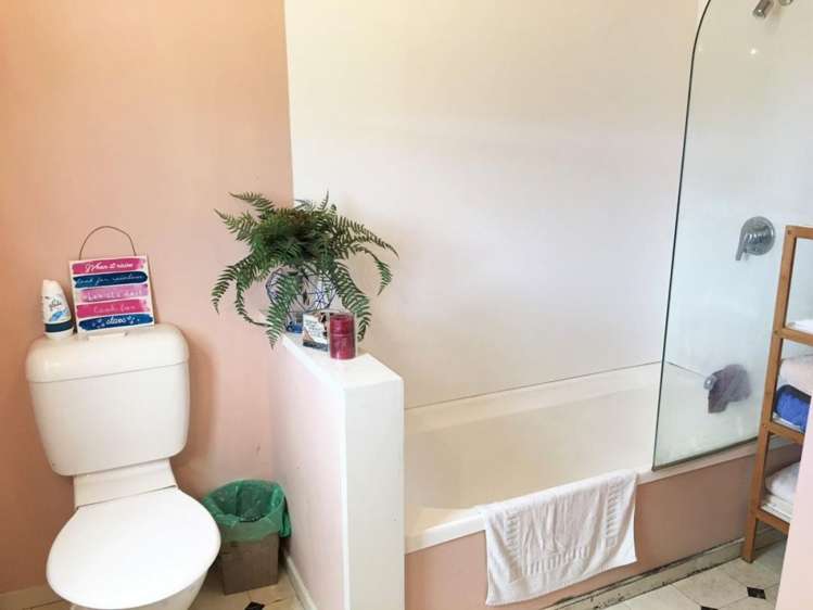 4 High Street Clinton and Surrounds_20