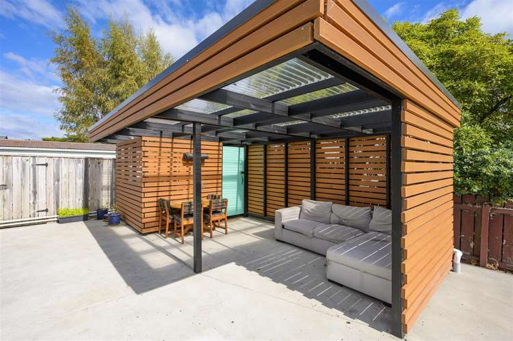 2/37 Fergusson Street Stoke_3