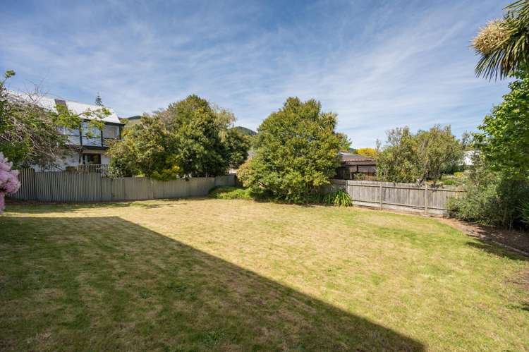 13 Farnham Drive Richmond_25