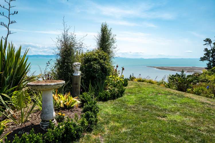 858d Thames Coast Sh25 Road Te Mata_23