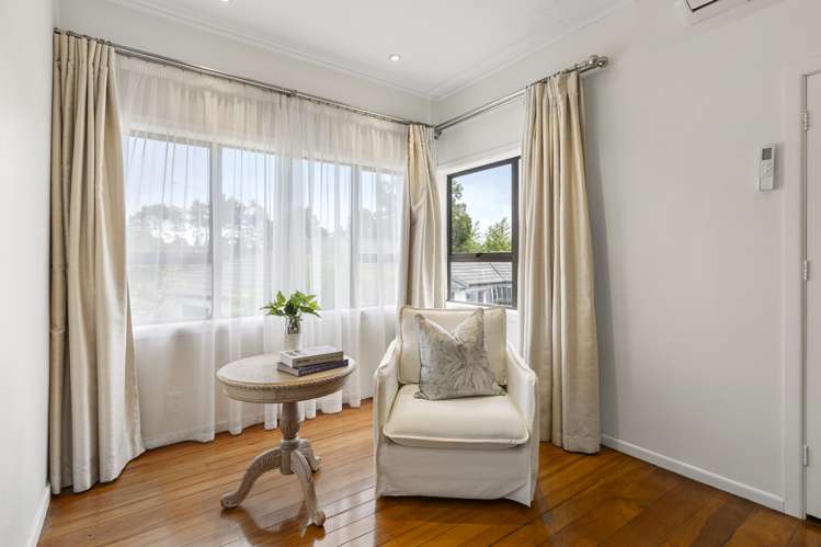1042 Great North Road Point Chevalier_13