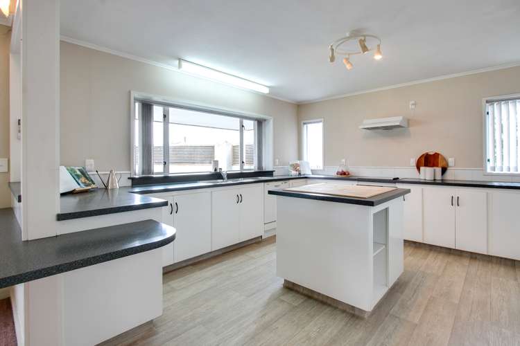 136 Auckland Road Greenmeadows_6