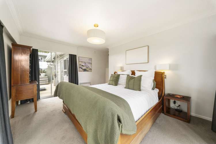 88 Scenic Drive Titirangi_13