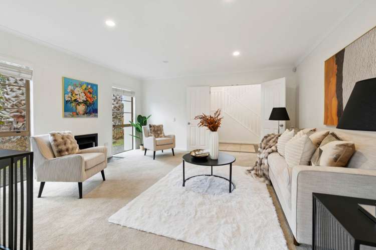 12 Maybole Drive Flat Bush_9