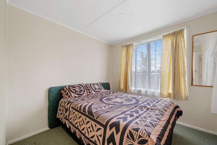 31 Collett Road Otara_11