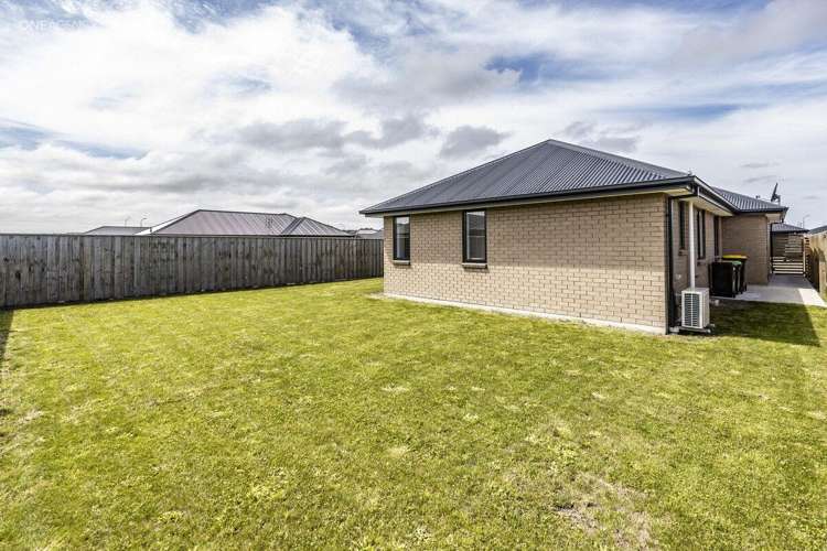 10 Curtis Street Woodend_21