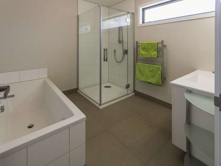 6 Criffel Place Luggate_14