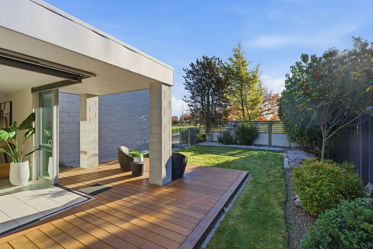 4 Crombie Green_5