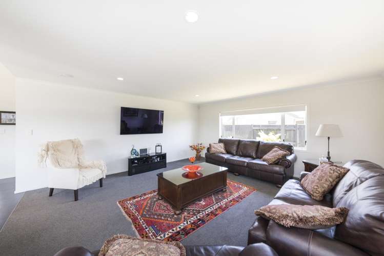 2 Morocco Terrace Kelvin Grove_9