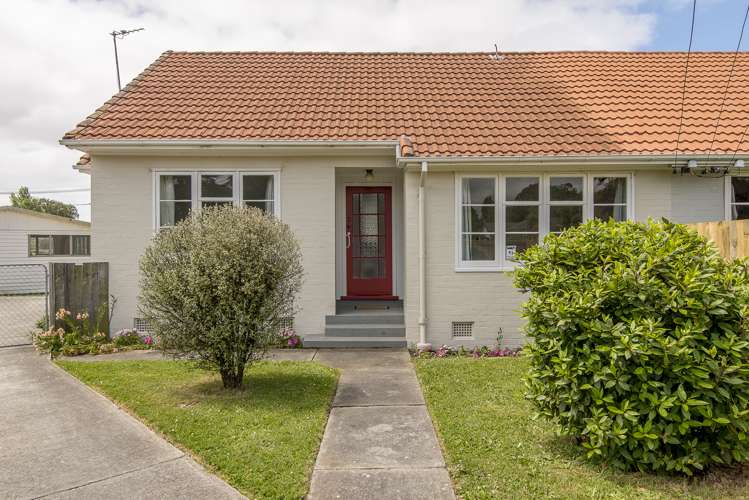 9 Bard Street Somerfield_16