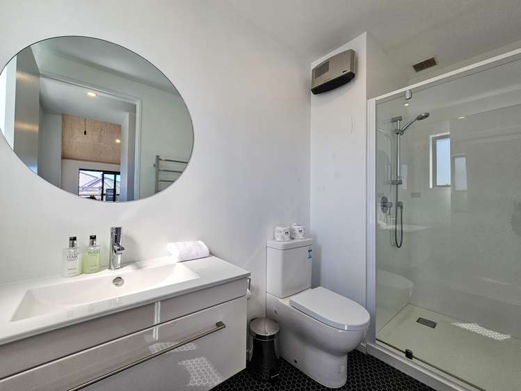 21 Mistake Drive Lake Tekapo_19