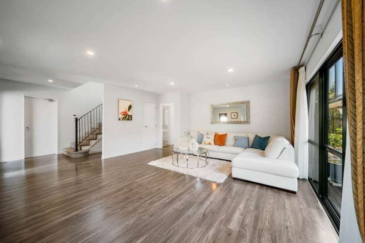 2/14 Hugh Green Drive Pinehill_4