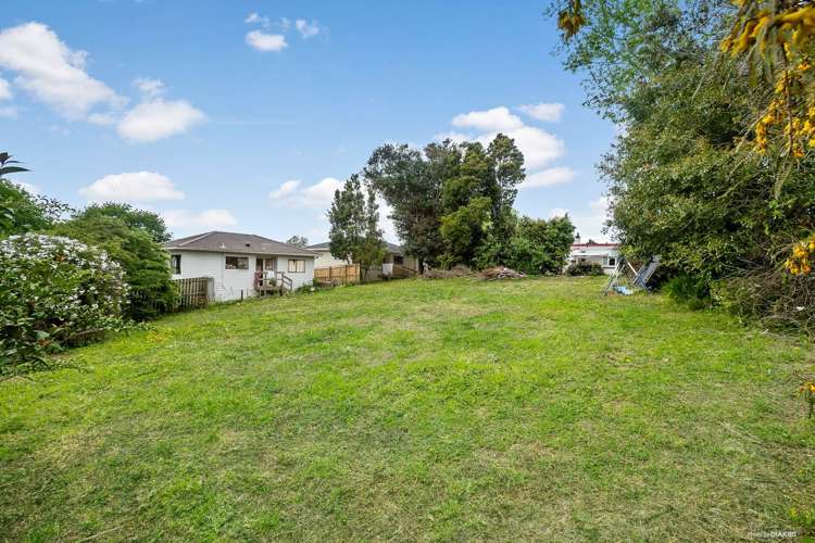 3145 Great North Road New Lynn_5