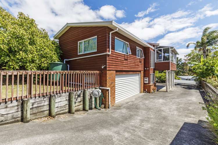 320 Wairau Road Glenfield_14