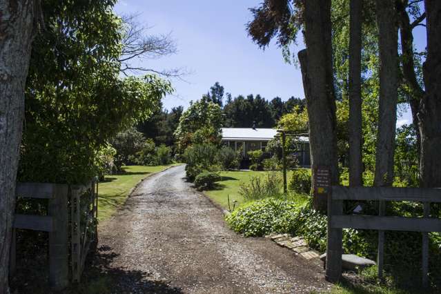 83 Noho Street Kakahi_1