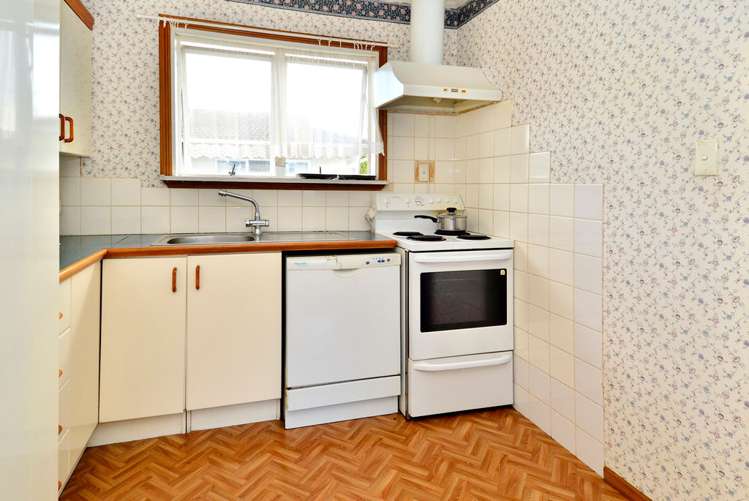 1/4 Slim Place Clendon Park_4