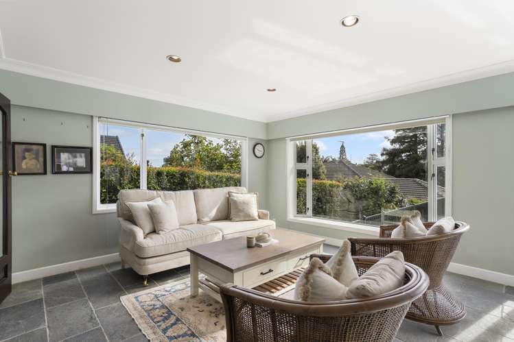 29 Parkside Street St Heliers_12