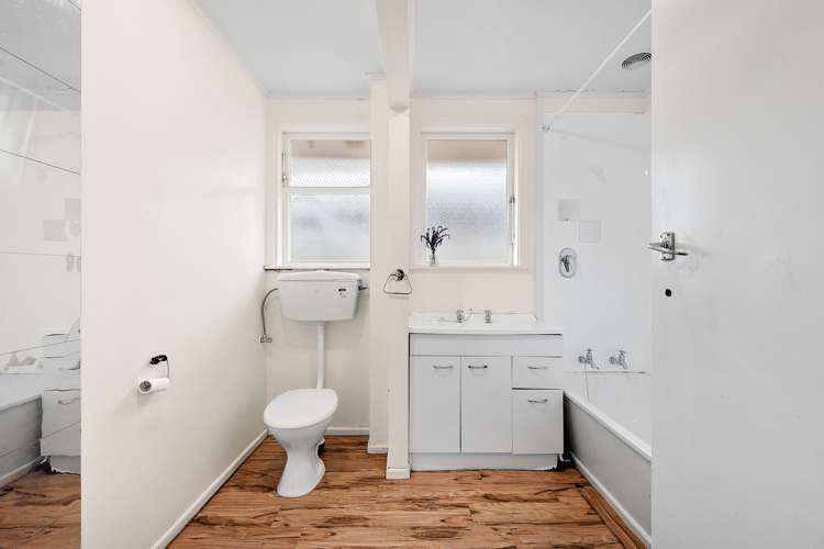 49 Astrolabe Street Cannons Creek_9