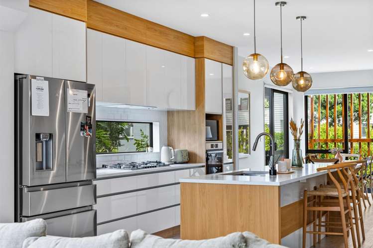 64 Glidepath Road Hobsonville_8