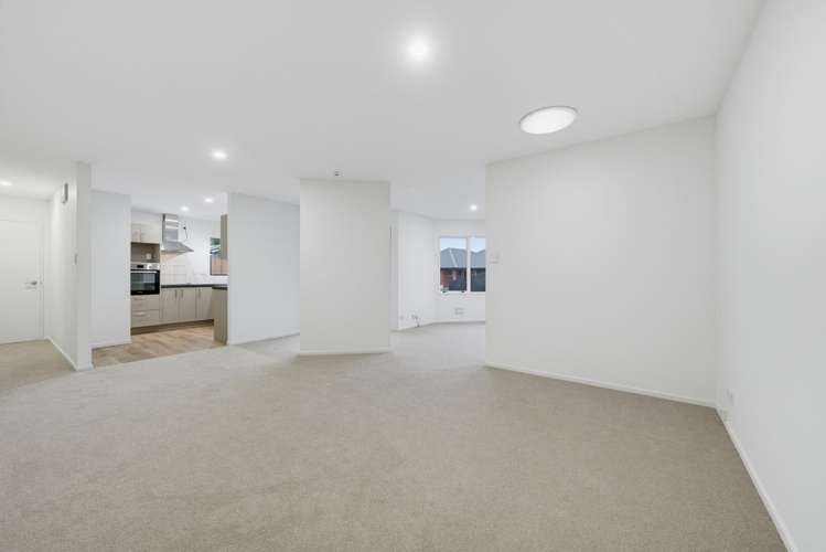 7 Phoenix Lane Northcote_12