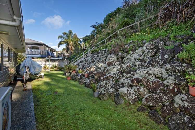 3 Rainbow Place Onerahi_14