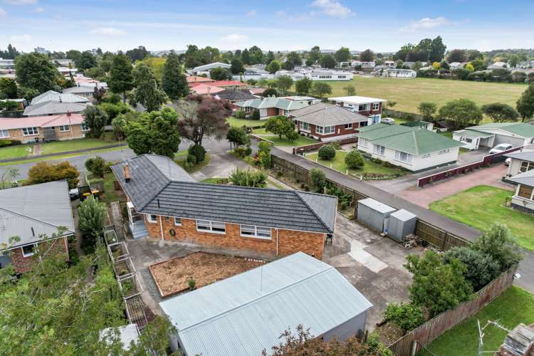 1 Patricia Avenue Hamilton East_22