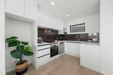 3/53 Drake Street_2