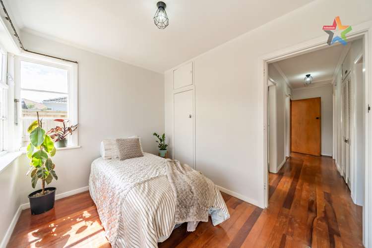 31 Hine Road Wainuiomata_16