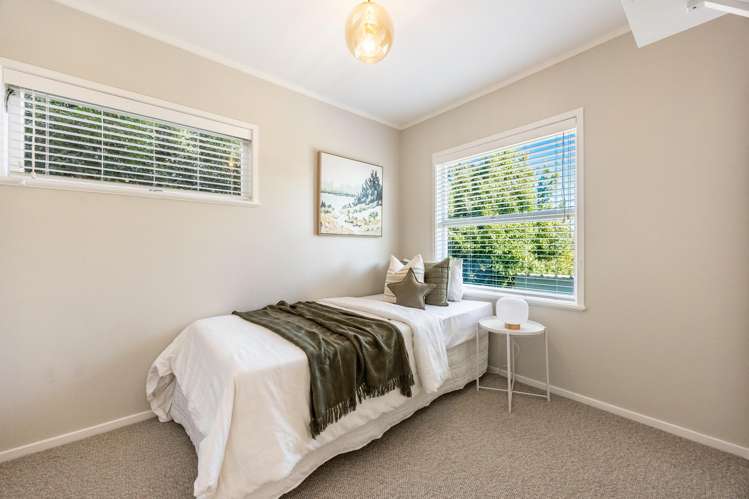 15 Hellyers Street Birkdale_13