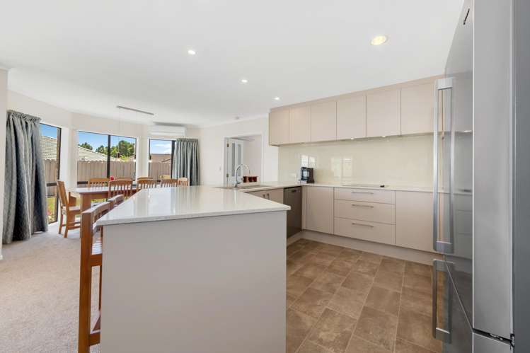 6 Mullagh Place East Tamaki Heights_12