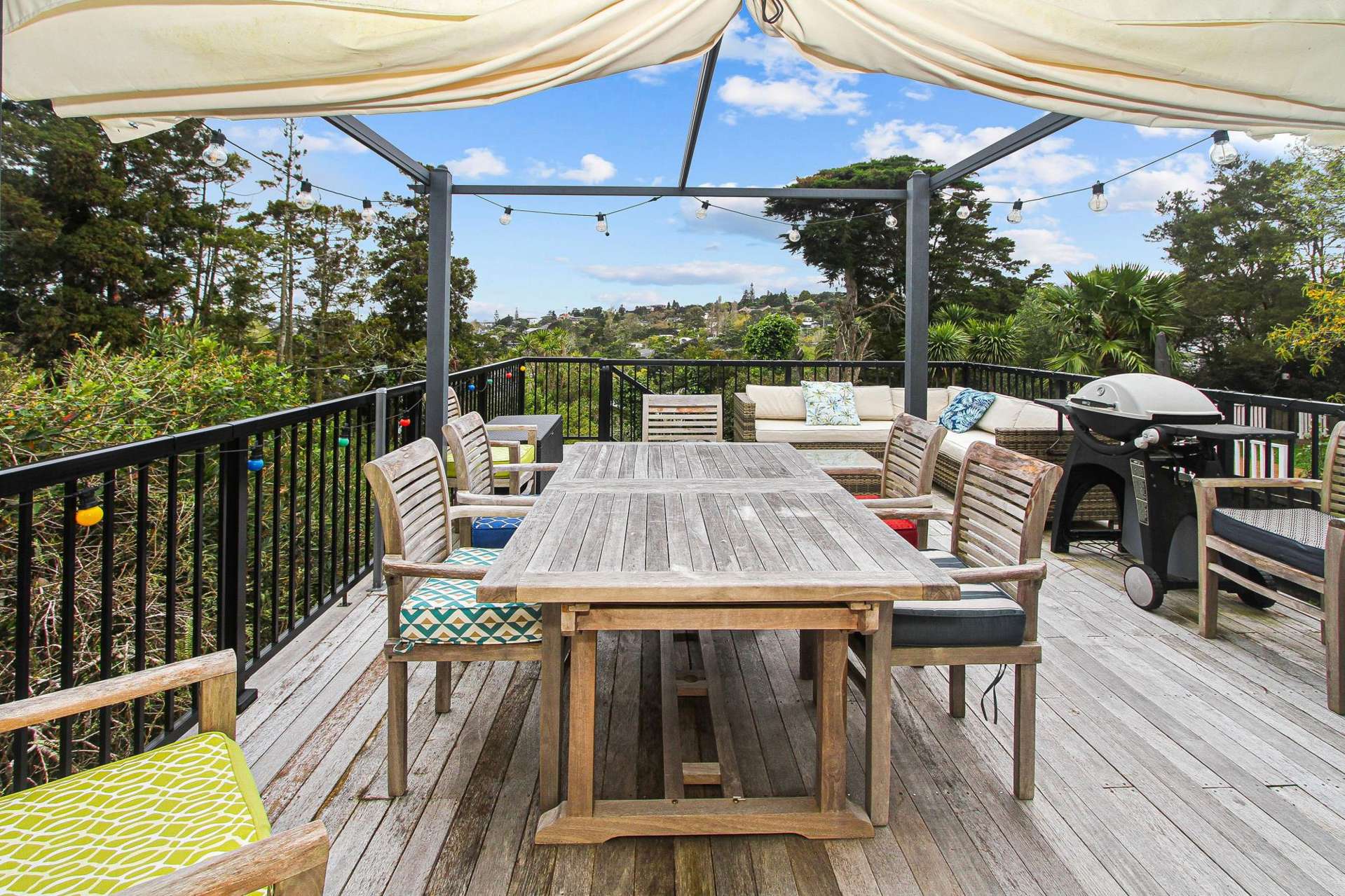 37 Derwent Crescent Titirangi_0