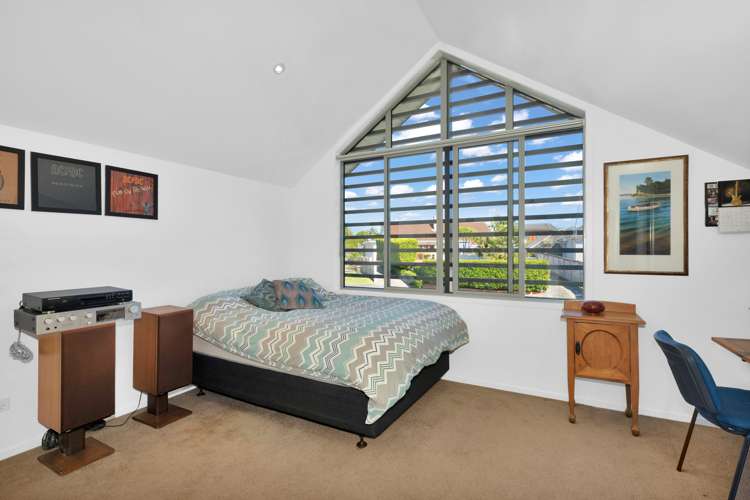 6 Lister Street Point Chevalier_18