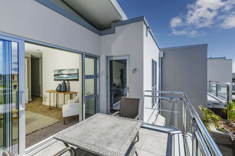 6/258 Hurstmere Road Takapuna_39