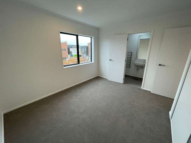 68 Nugget Avenue Hobsonville_12