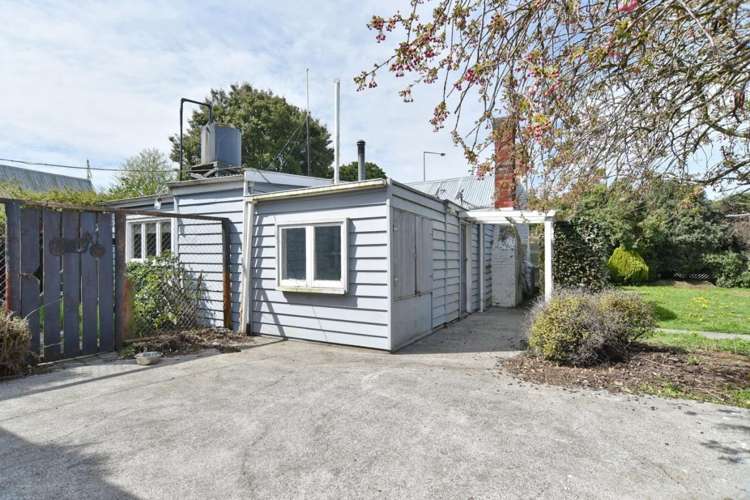 1401 Main North Road Waikuku_23