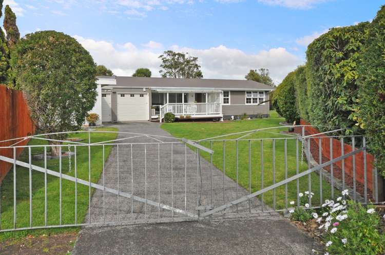 27 Clinton Avenue Te Atatu Peninsula_21