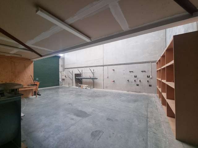 1/98 Main Road Tawa_2