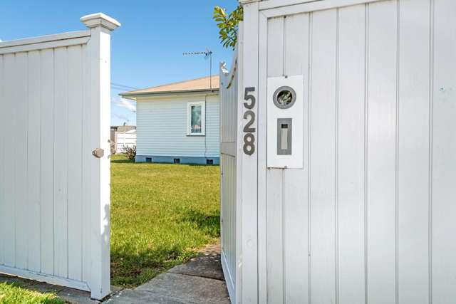 528 Gladstone Road Te Hapara_3