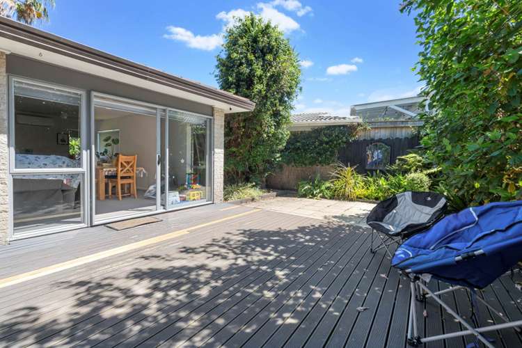 2/49 Meadway Sunnyhills_12