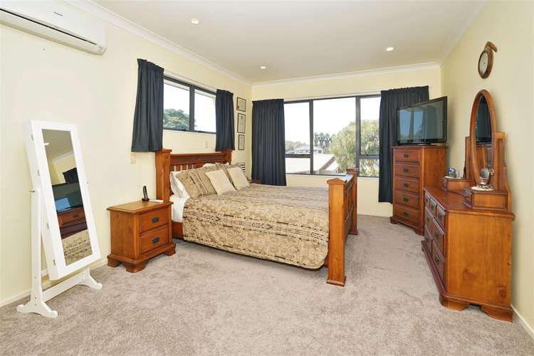 11 Guernsey Place Grandview Heights_12