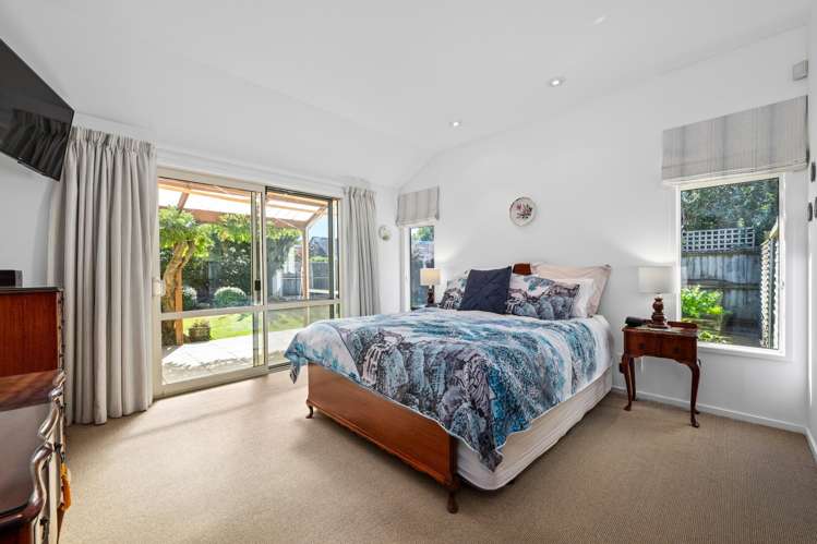 6 Livingstone Place Springlands_21