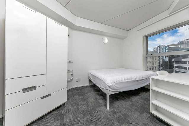 18D/15 Whitaker Place Grafton_1