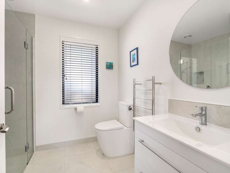 56 Summers Road Darfield_27