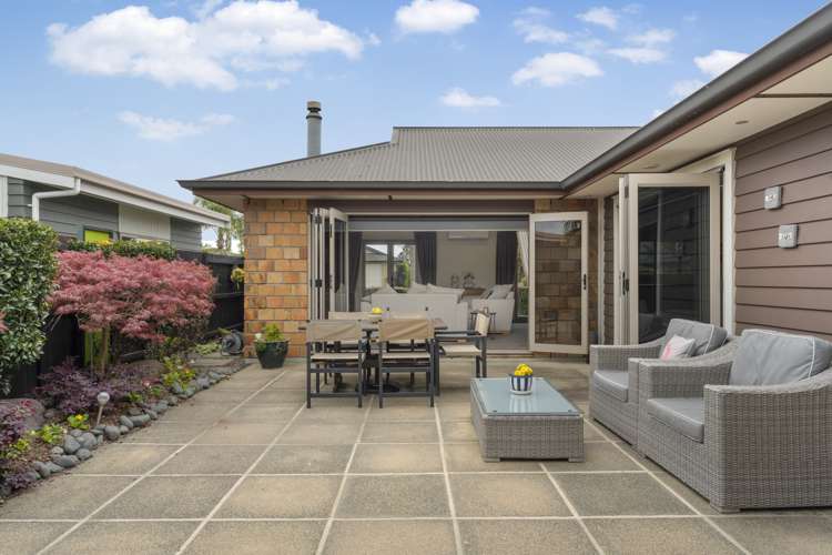 2 Harry Close Papamoa_10