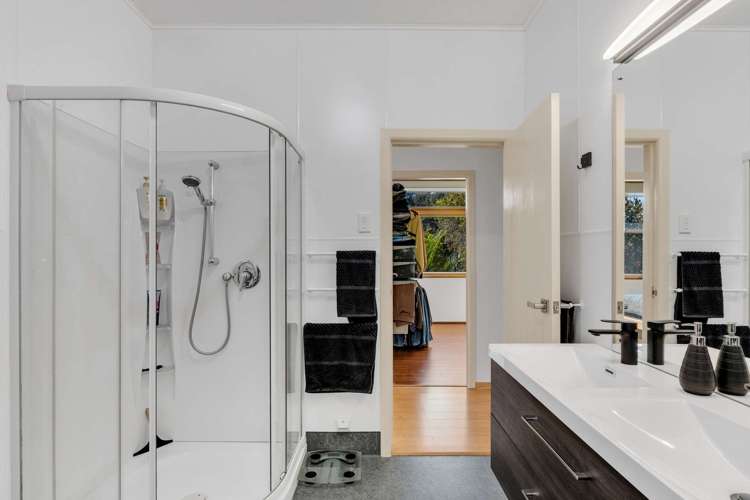 27 Marian Drive Inner Kaiti_18