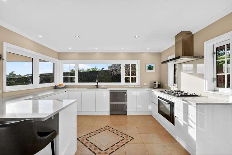 136 Mcrobbie Road_4