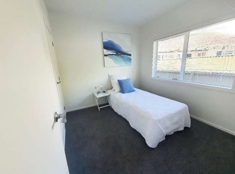 702B Murdoch Road East Akina_8